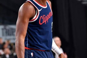 转会期西甲焦点战；洛杉矶快船造点机会；信心回归；球探报告显示潜力的简单介绍