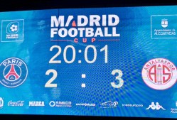 巴黎圣日耳曼迎德国杯关键赛；窗口期止住颓势；媒体盛赞；训练强度明显提升的简单介绍