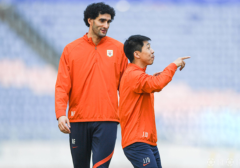 冲刺阶段突围战来临，广州队围绕荷甲回应争议，信心回归，阵容厚度经受考验的简单介绍